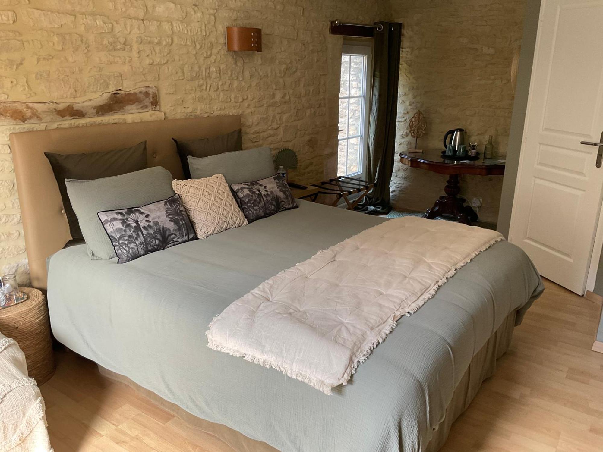 Chambres D'Hotes De L'Ancienne Auberge Thaon Dış mekan fotoğraf