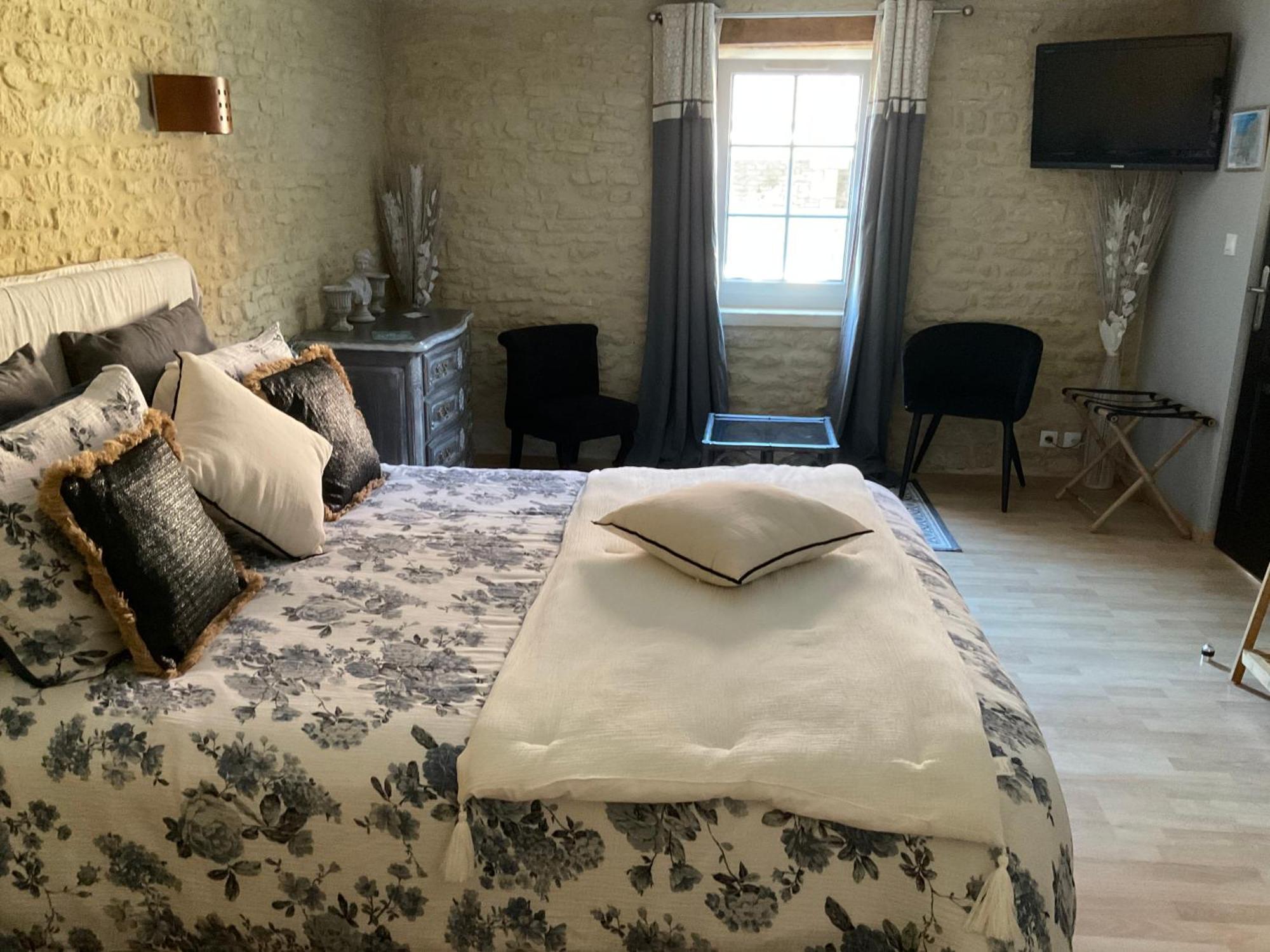Chambres D'Hotes De L'Ancienne Auberge Thaon Dış mekan fotoğraf